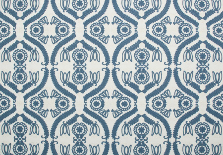 Amelia Embroidery 44102595